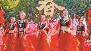 【网络中国节·春节】舞出非遗魅力 小白鹭民间舞艺术中心举办免费专场演出