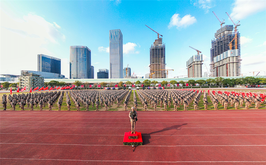 2023，热血开训！武警上海总队新年度训练画面震撼