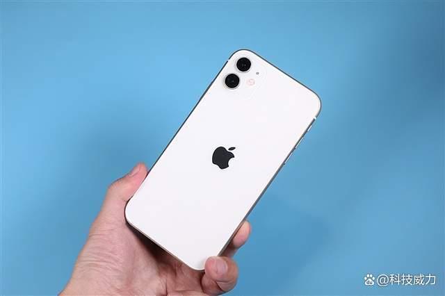 iPhone 15 Pro Max传感器无限接近1英寸