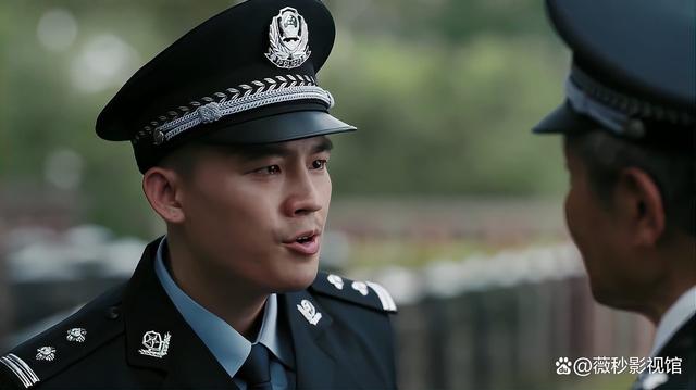 《黑白禁区》警队内鬼揭秘：幕后黑手究竟是谁？