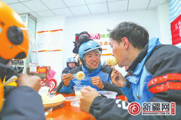 【牢记殷殷嘱托 建设美丽新疆】乌鲁木齐市天山区新建10个“小巴郎骑手驿站”