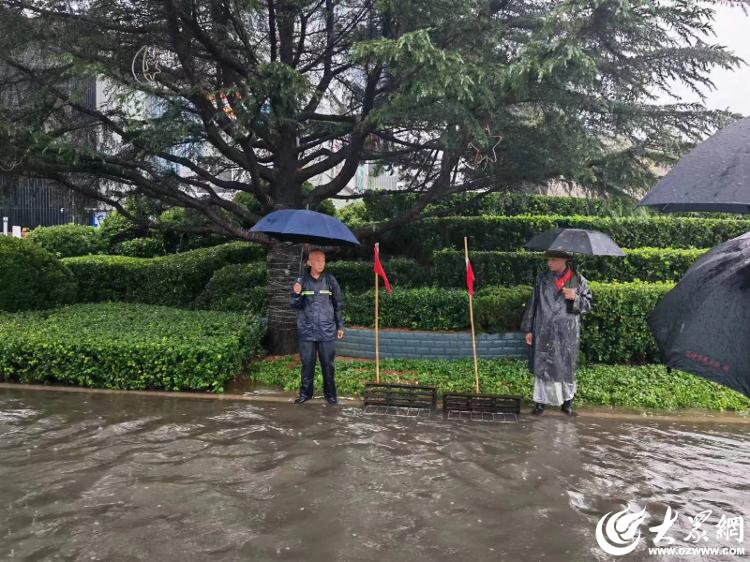 潍坊：以雨为令 闻汛而动 全市城管系统积极做好暴雨天气应对工作