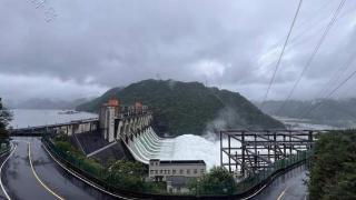 新安江水库已再次加大至7孔泄洪 实时下泄流量5170立方米每