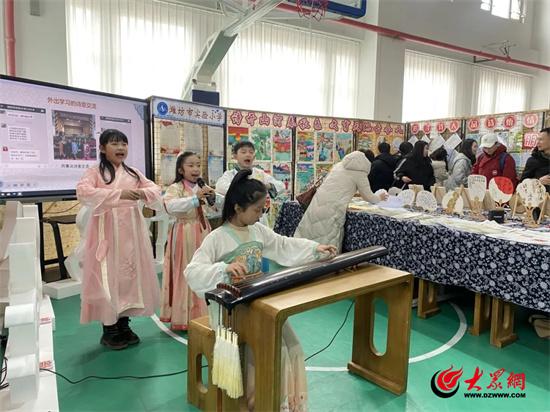 潍坊市实验小学在“潍坊好课程”精品成果展示研讨会中进行精彩展示