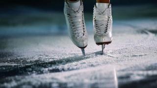 俄罗斯花滑选手在俄中冬季青少年运动会上成绩领先