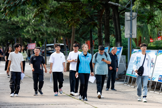 教育高质量发展看山西：2023级新生赴约山西大同大学 开启逐梦之旅