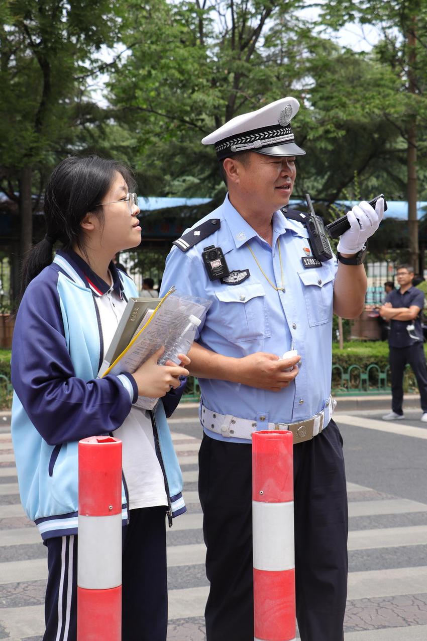 7.4万余名考生奔赴考场，潍坊多部门力量集体“上线”护航