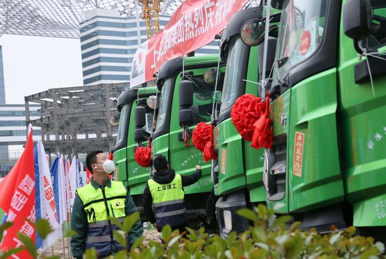 轨交12号线西延伸正式开工建设，建设期5年，为松江开拓新发展格局