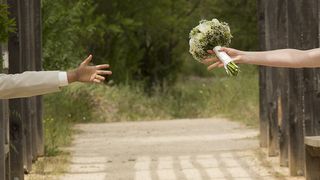 二十载夫妻缘分尽 法官调解促和平分手