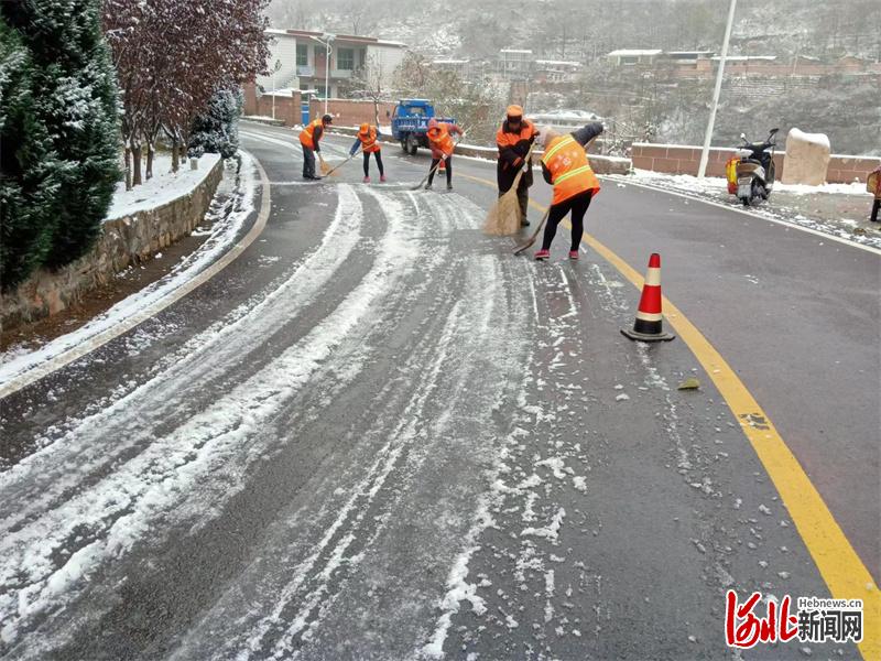 关注河北雪情·持续更新｜河北邯郸迎来降雪，两高速站入口禁止车辆通行