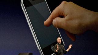 苹果副总裁Steve Hotelling退休，曾发明iPhone多点触控屏幕