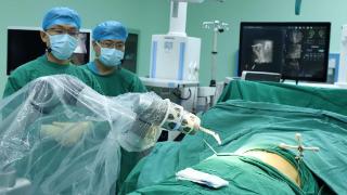 “5G+骨科手术机器人”远程手术成功实施