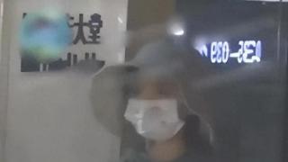 万茜老公事件引发热议，家花没有野花香？万茜颜值身材顶层之谜