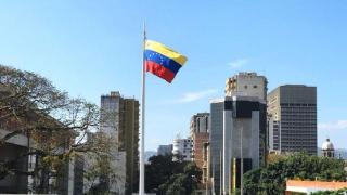 委内瑞拉政府谴责美国击落中国无人飞艇的决定