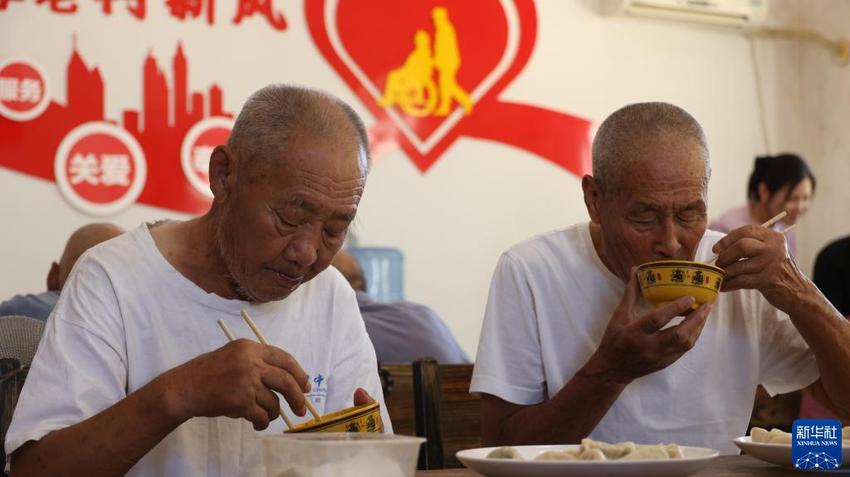 河北青县：孝老食堂守护老人晚年