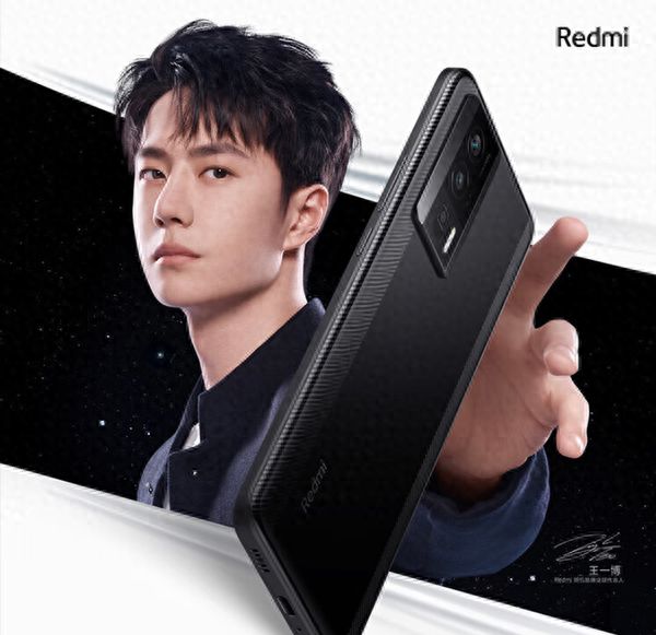 卢伟冰正式开启redmik70预热，小米产品经理：强得离谱