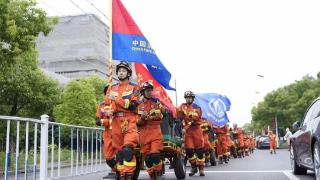 上海市消防救援总队：开展地震灾害救援实战拉动演练