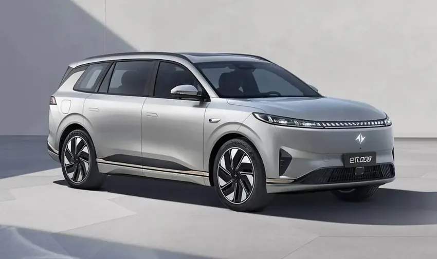 都在瞄着理想L8打？盘点2款增程式中大型SUV，20万就能落地