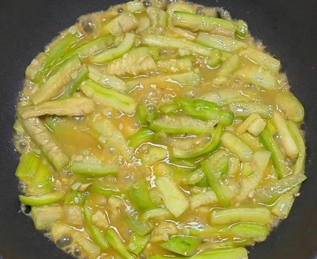 夏天喝绿豆汤，不如吃这菜！“清热解毒第一瓜”，多一步不发黑！