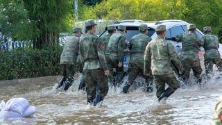 闻“汛”而动！青秀区民兵冲锋在抗洪抢险一线