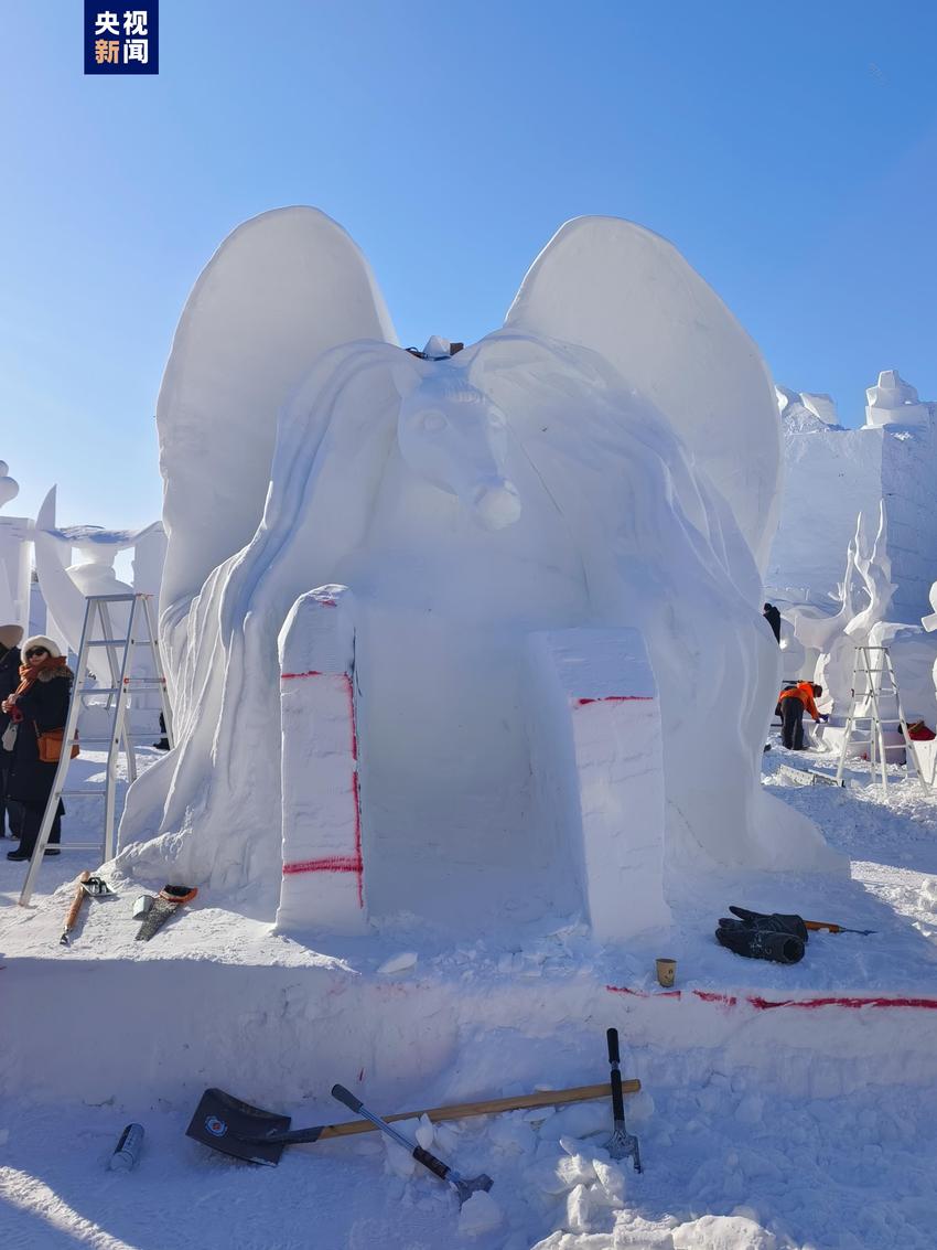 超高水平雪雕来了！各国高手在哈尔滨切磋技艺