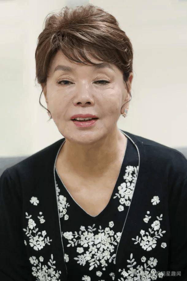 韩国“演艺妈妈”金秀美去世，刘在石、申贤俊等众多明星前往吊唁