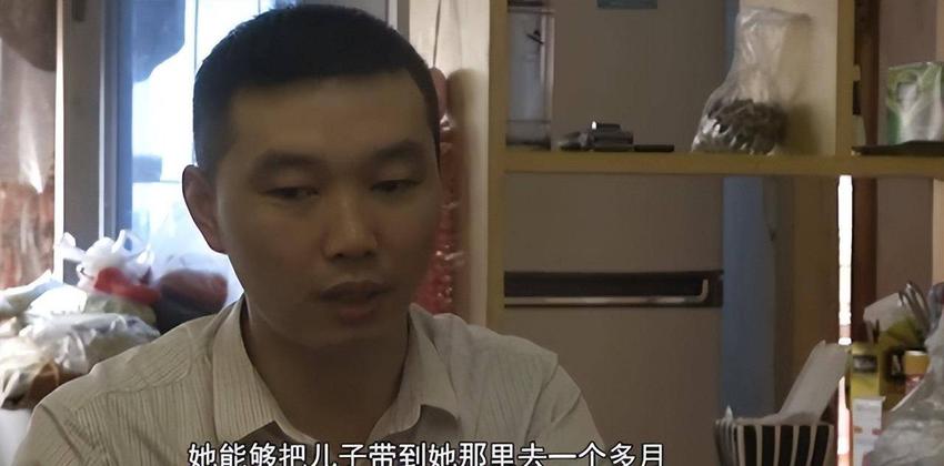 男子欲卖房救母，意外发现儿子非亲生，前妻：我也不清楚是谁的