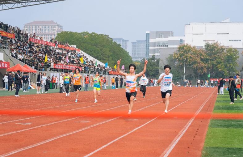 合肥职业技术学院：挥洒青春汗水 放飞运动梦想