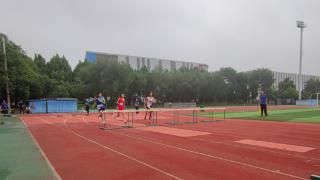 2024年济宁市中小学生田径联赛在济宁体育中心圆满落幕