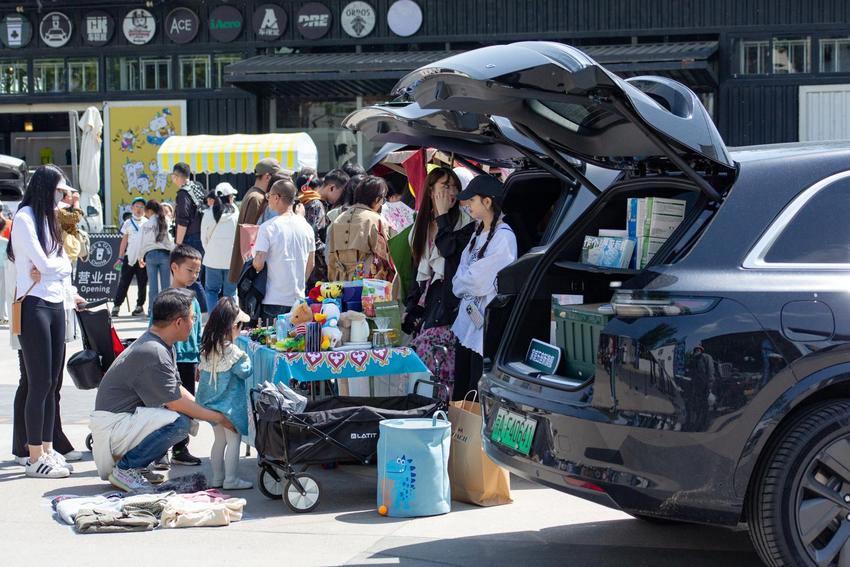 开启绿色出行休闲模式 751*车谷小镇车文化嘉年华圆满举办