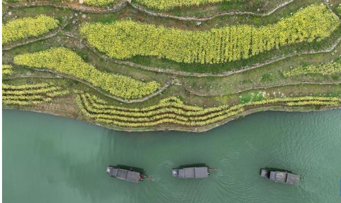 贵州遵义播州区乌江寨成黔北旅游的一道美丽风景