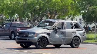 美墨边境一司机开车冲撞公交站，已致7死12伤