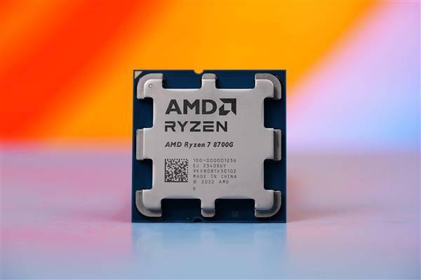 高端、主流任你选！AMD锐龙7 8700G、锐龙5 8600G图赏