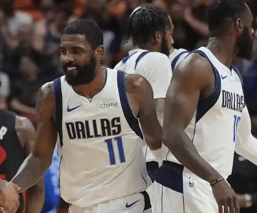 NBA最新积分榜：雷霆西部第3，独行侠锁定快船，雄鹿东部第二