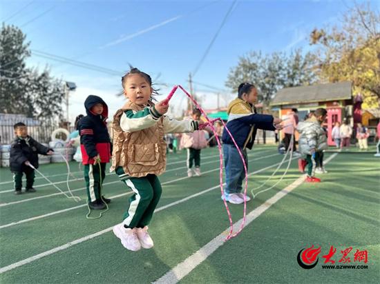 潍坊市奎文区南苑幼儿园迎接奎文区优秀传统文化建设工作专班入园调研