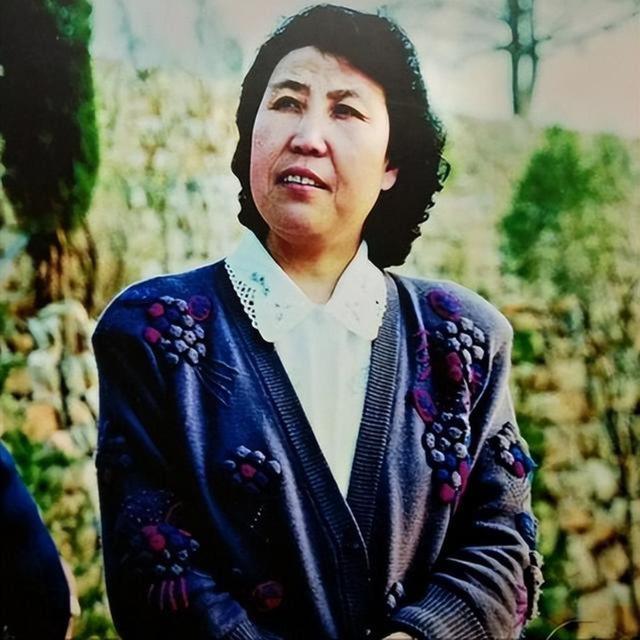 陈永贵提拔的铁娘子郭凤莲，80年代被调职，77岁仍在大寨工作