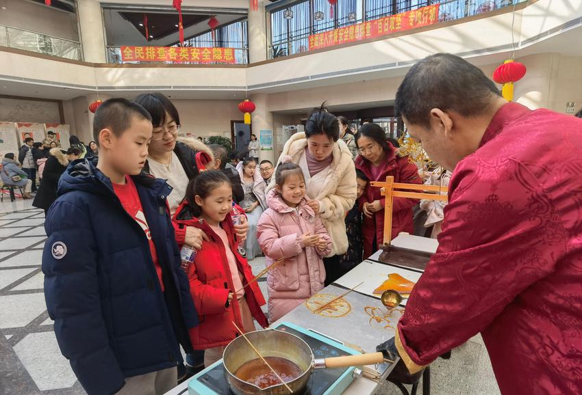 长春市图书馆浓浓年味过大年