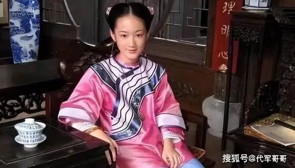 《父母爱情》都捧不红的女明星，13岁考上戏，如今却因整容无戏拍