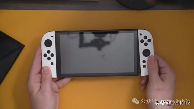 外媒称Switch2真机爆料可信度高！油管惊现Switch2模型上手视频