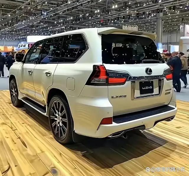 要复产？疑似新款“雷克萨斯LX570”定妆照现身