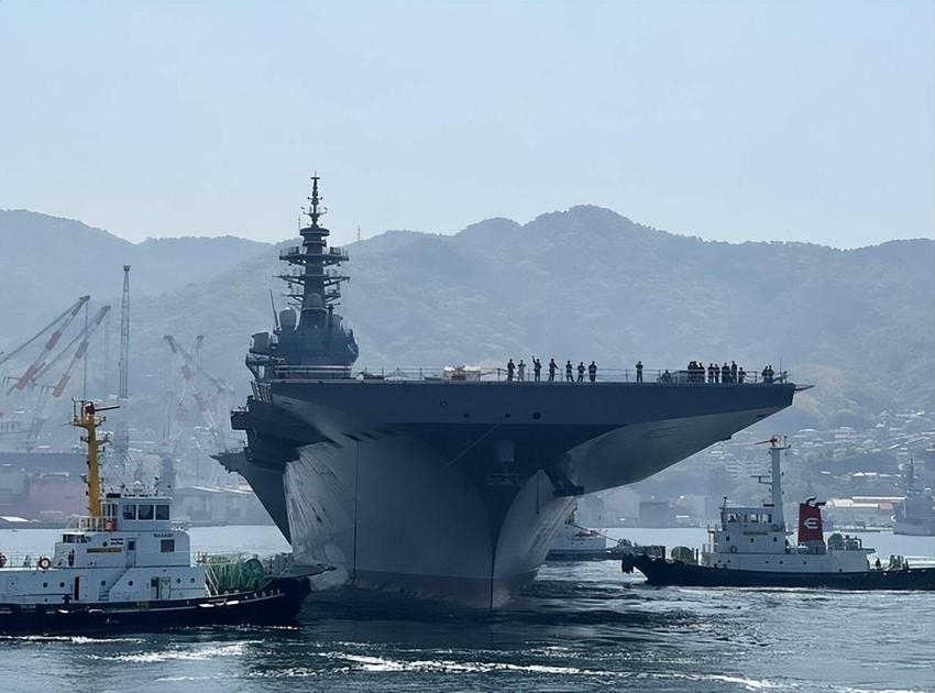 日本航母出海，5年后装备F-35成福建舰劲敌，歼-35得抓紧了