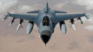 F-16将上俄乌前线，美国为何突然改主意？考验俄罗斯的时刻到了