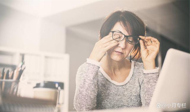 女人在爱情中默默付出三样东西，多半是把你当老公了