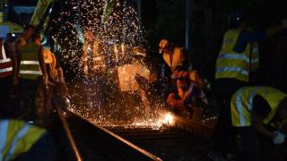 火车北站至八里站间道岔升级完成，成都铁路枢纽环线运输效率全面提升