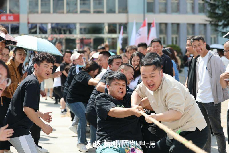 老师们，节日快乐！贵州各地举办丰富多彩活动庆祝第39个教师节