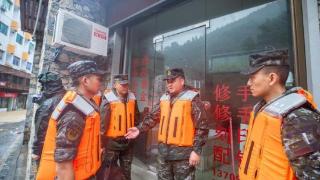 武警重庆总队启动抢险救援预案