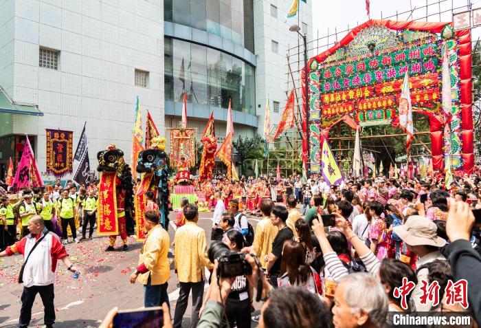 香港鸭脷洲举行洪圣传统文化节庆祝活动