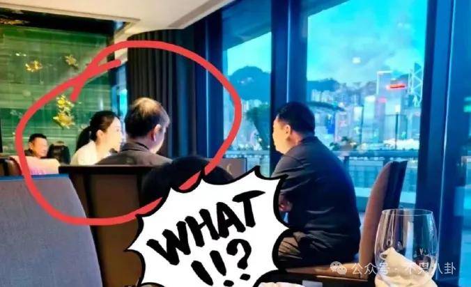 网友香港偶遇韩雪和丈夫用餐，原来她早就已婚有娃了？