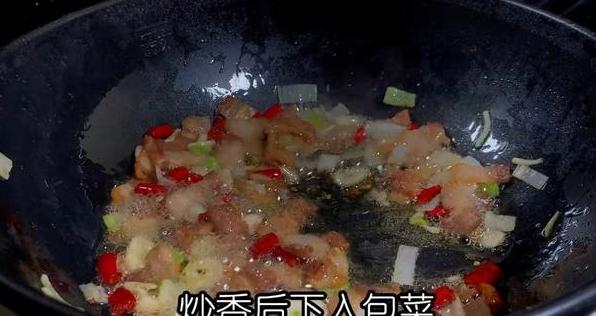 洋葱炒鸡蛋可谓天然的叶酸食物，既美味又营养