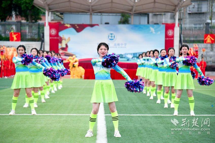 助力乡村振兴与教育均衡发展 汉江师范学院竹溪校友会成立